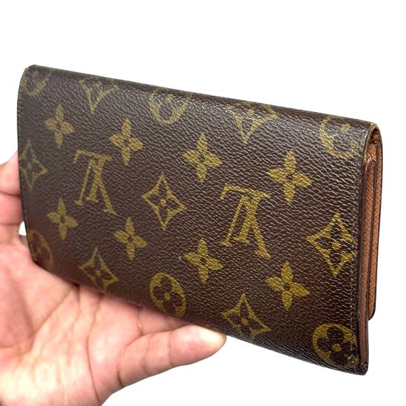 Louis Vuitton Monogram Long Wallet - Picture 13 of 16